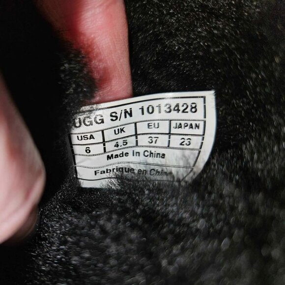 Ugg Boots Size 6 Womens - Picture 3 of 6